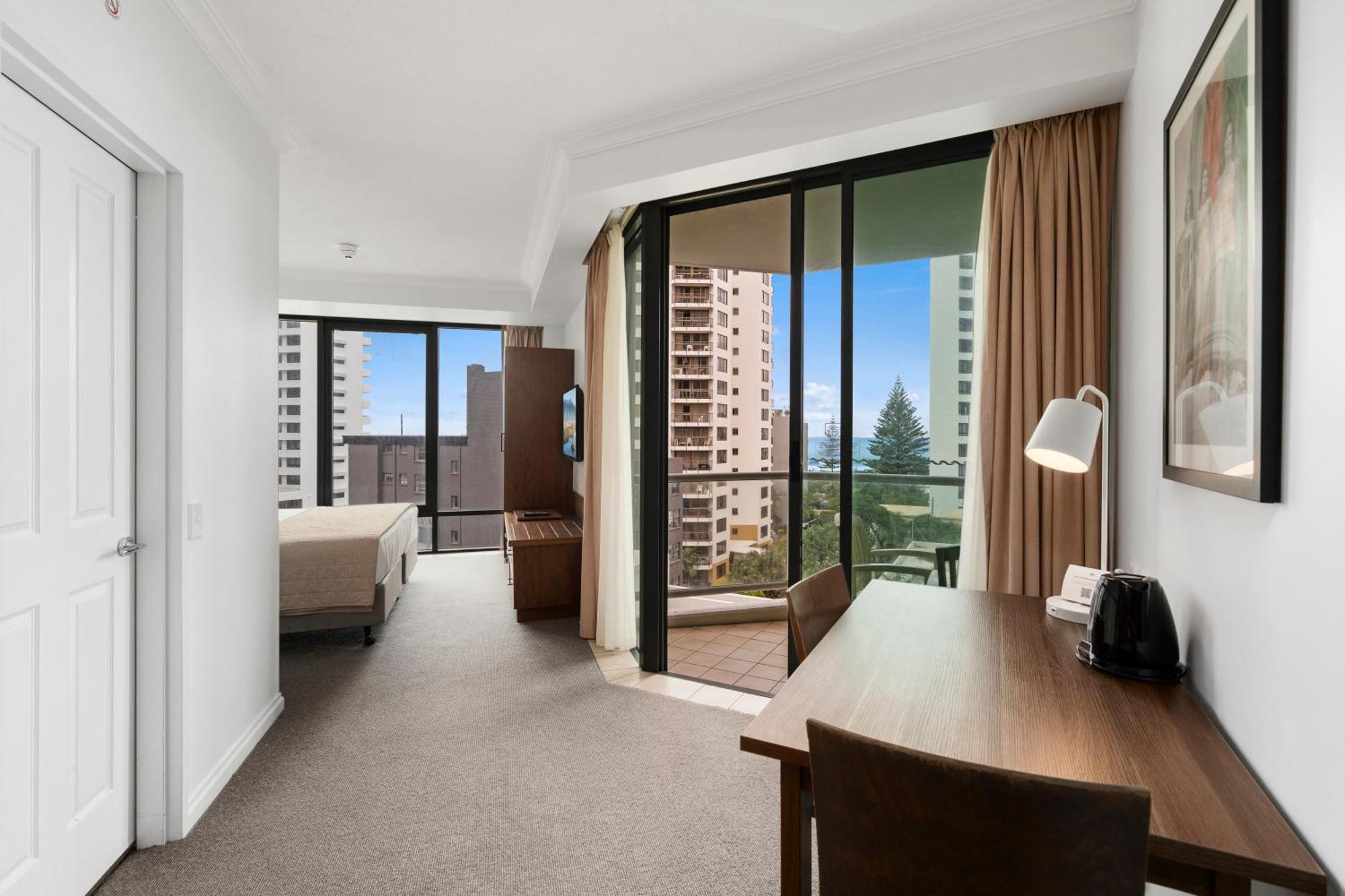 Legends Apartments - Qstay Gold Coast Eksteriør billede