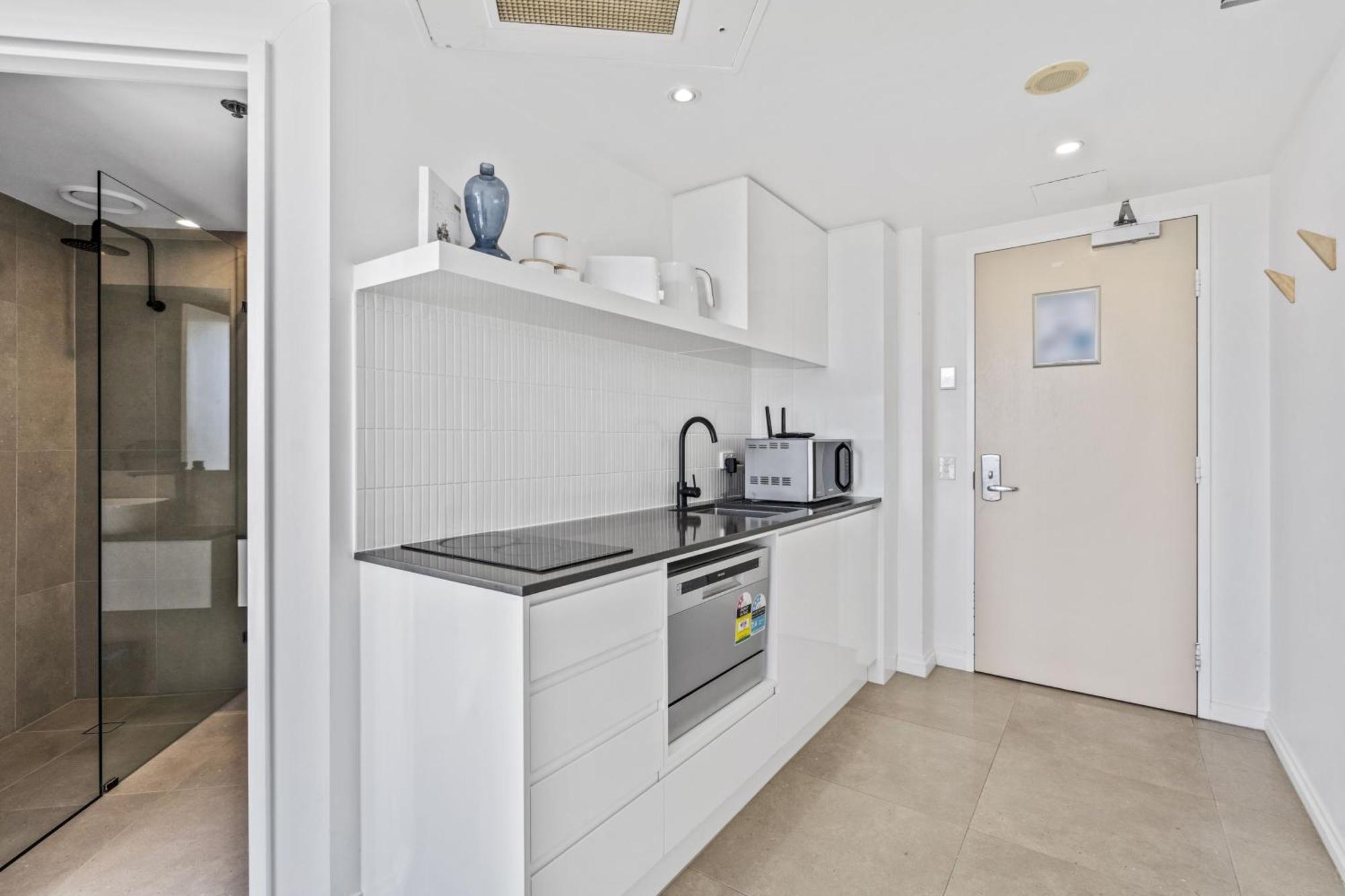 Legends Apartments - Qstay Gold Coast Eksteriør billede