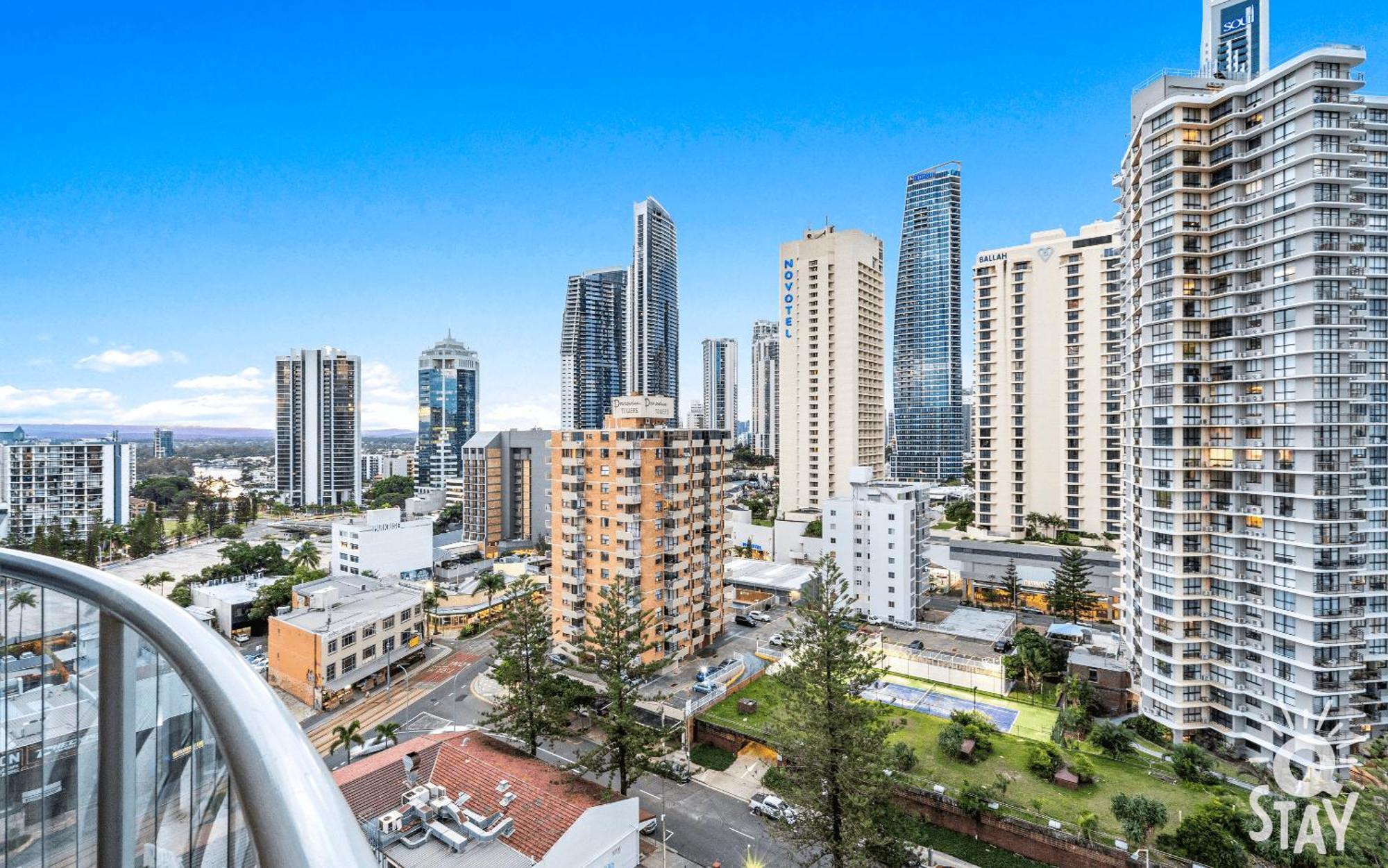 Legends Apartments - Qstay Gold Coast Eksteriør billede