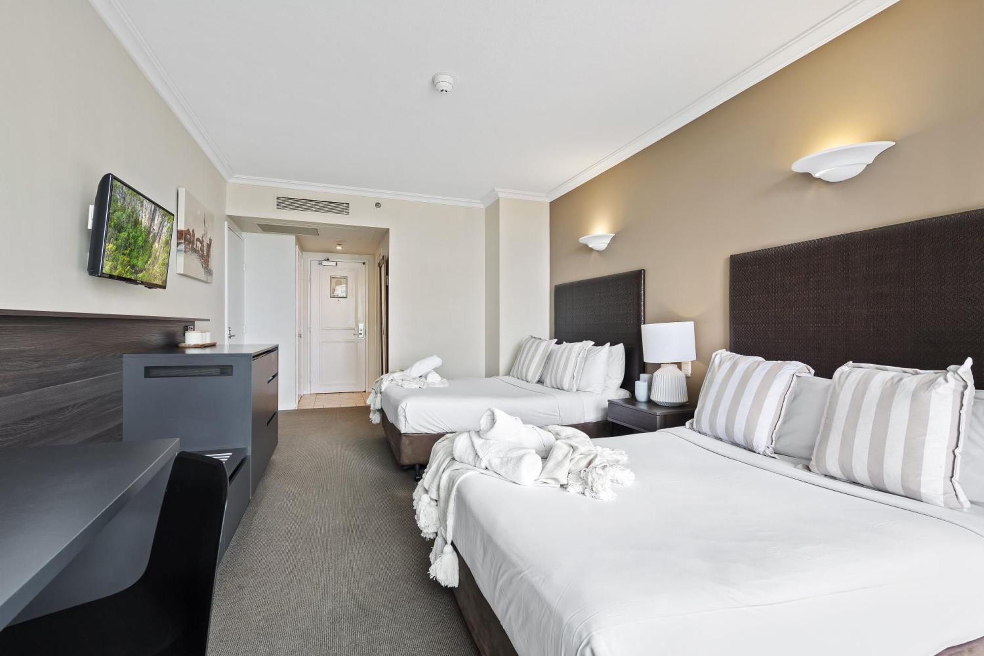 Legends Apartments - Qstay Gold Coast Eksteriør billede